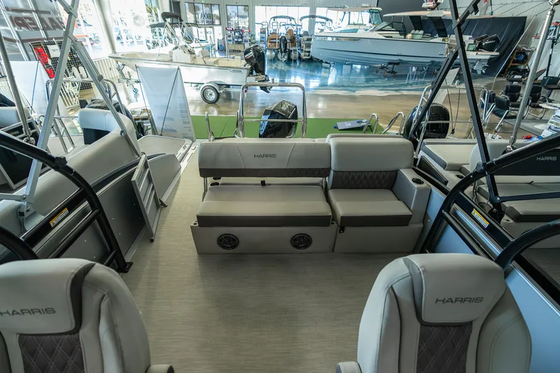 Slide: The Image of Harris Sunliner 230 Sport 2025 - 25
