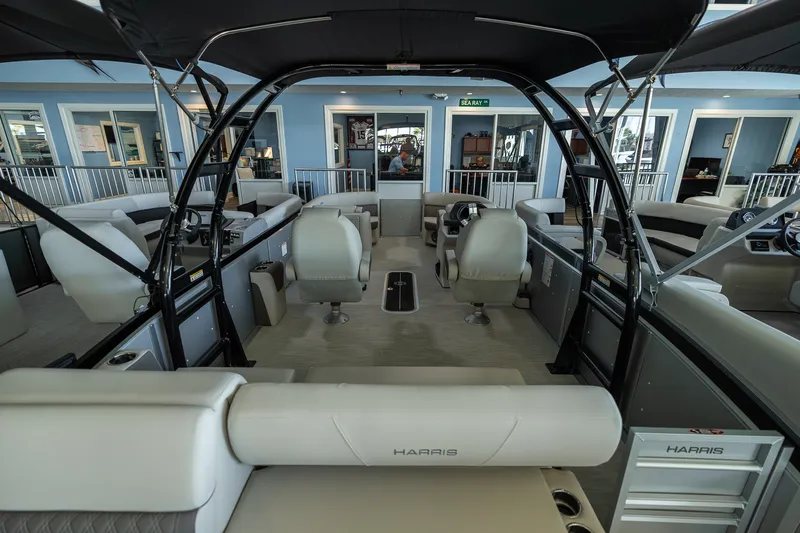 Slide: The Image of Harris Sunliner 230 Sport 2025 - 4