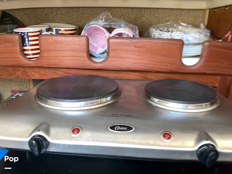 Slide: The Image of O'Day 29 1982 - 9189920