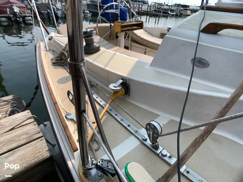 Slide: The Image of O'Day 29 1982 - 9189755