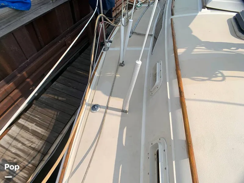 Slide: The Image of O'Day 29 1982 - 9189811