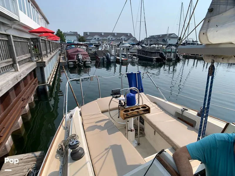 Slide: The Image of O'Day 29 1982 - 9189830