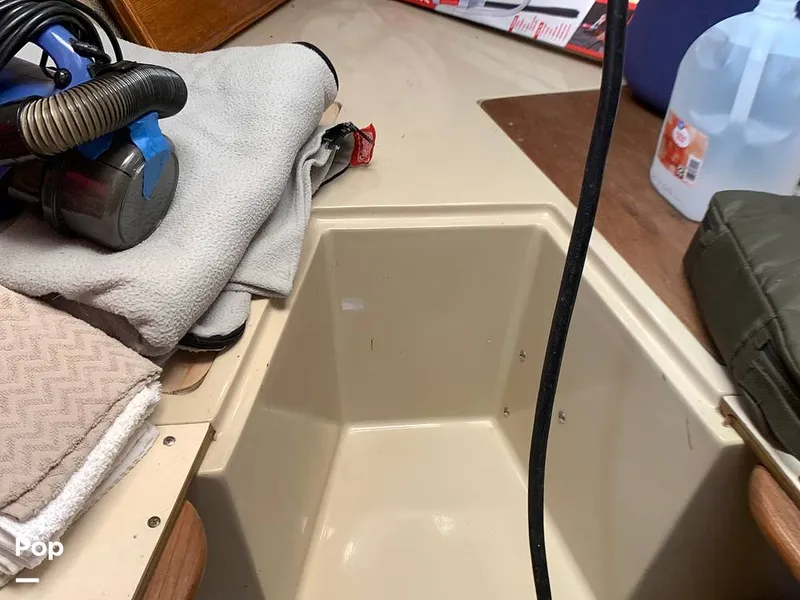 Slide: The Image of O'Day 29 1982 - 9189854