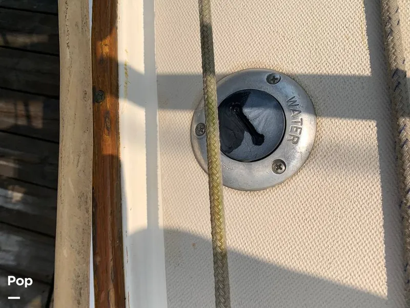 Slide: The Image of O'Day 29 1982 - 9189819