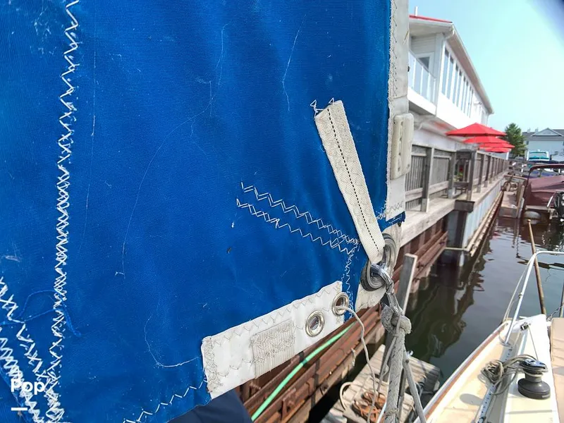 Slide: The Image of O'Day 29 1982 - 9189825