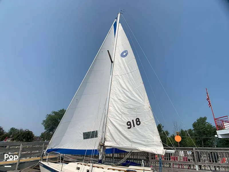 Slide: The Image of O'Day 29 1982 - 9189738