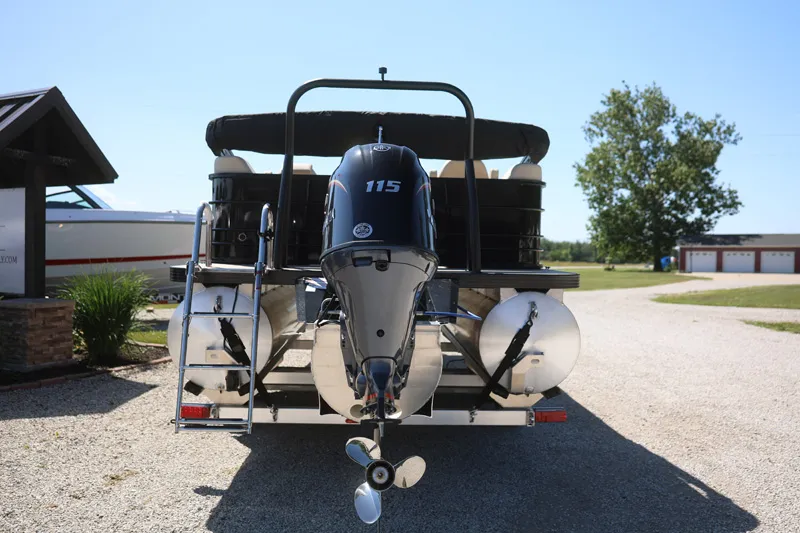 Slide: The Image of Veranda Vista View 20RC 2026 - 4