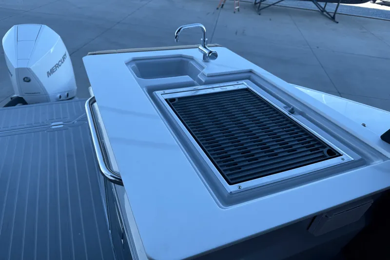 Slide: The Image of Cruisers Yachts 34 GLS Outboard 2025 - 14