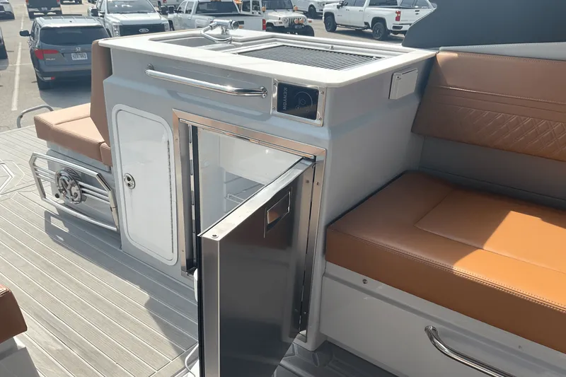 Slide: The Image of Cruisers Yachts 34 GLS Outboard 2025 - 15