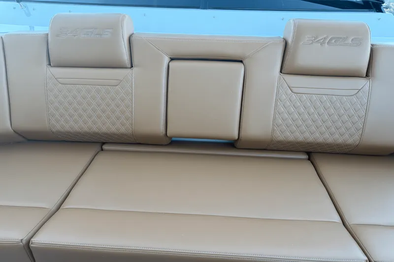 Slide: The Image of Cruisers Yachts 34 GLS Outboard 2025 - 22