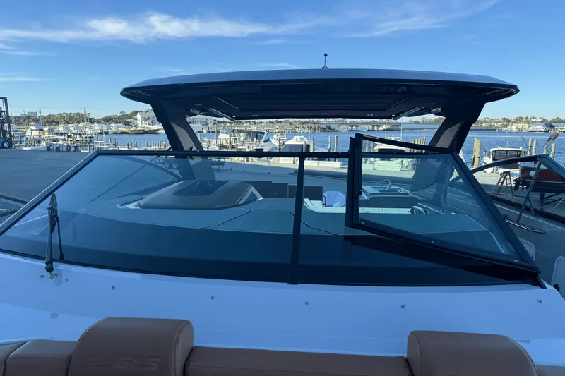 Slide: The Image of Cruisers Yachts 34 GLS Outboard 2025 - 23