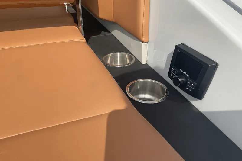 Slide: The Image of Cruisers Yachts 34 GLS Outboard 2025 - 25