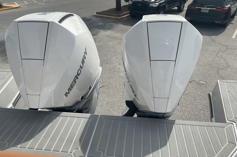 Slide: The Image of Cruisers Yachts 34 GLS Outboard 2025 - 4