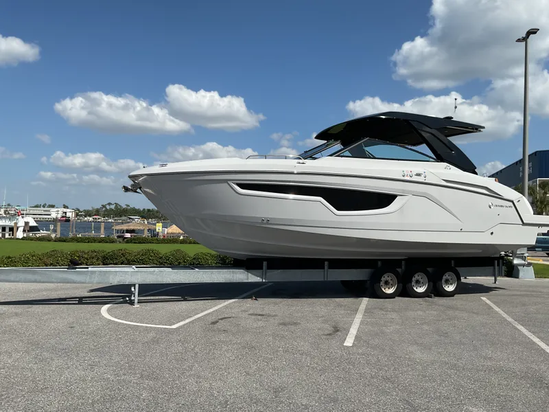 Slide: The Image of Cruisers Yachts 34 GLS Outboard 2025 - 44