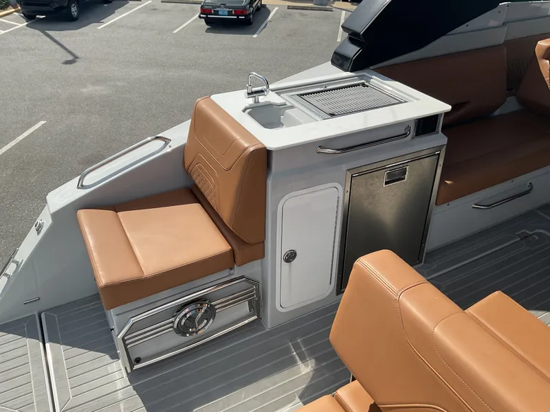 Slide: The Image of Cruisers Yachts 34 GLS Outboard 2025 - 51