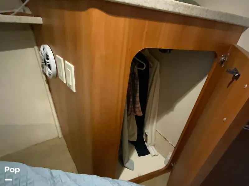 Slide: The Image of Mainship 40 1999 - 14884630