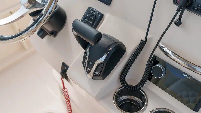 Slide: The Image of Grady-White 231 CE 2025 - 32