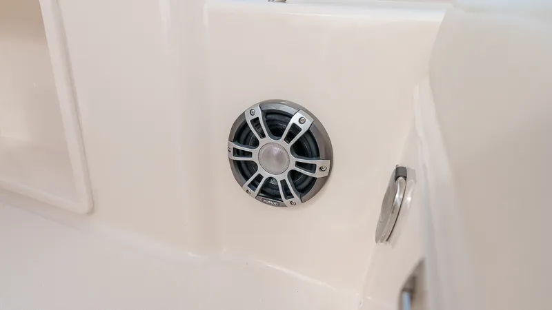 Slide: The Image of Grady-White 231 CE 2025 - 45