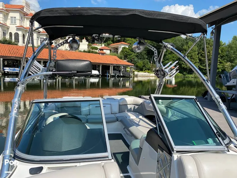 Slide: The Image of Mastercraft X25 2010 - 9162230