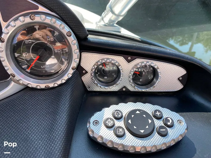 Slide: The Image of Mastercraft X25 2010 - 9162256