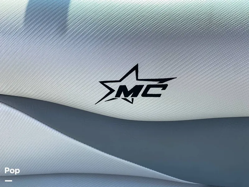 Slide: The Image of Mastercraft X25 2010 - 9162379