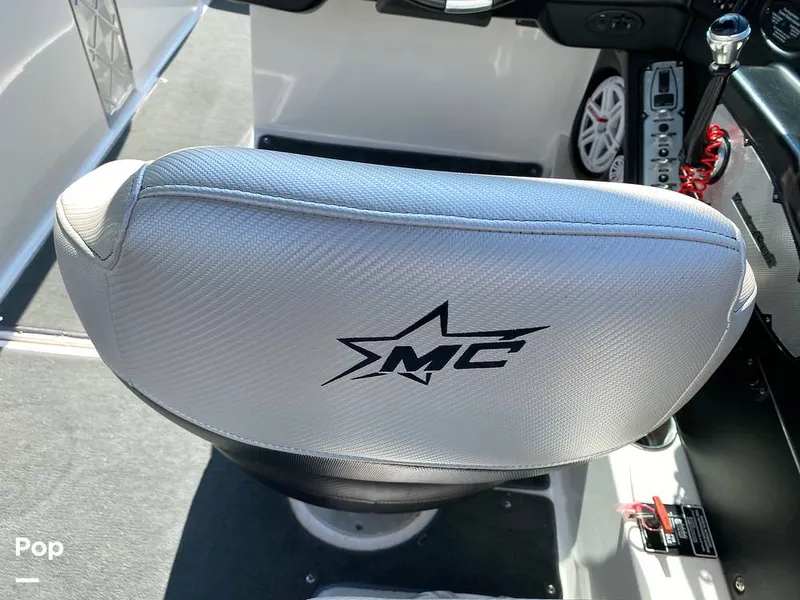 Slide: The Image of Mastercraft X25 2010 - 9162616