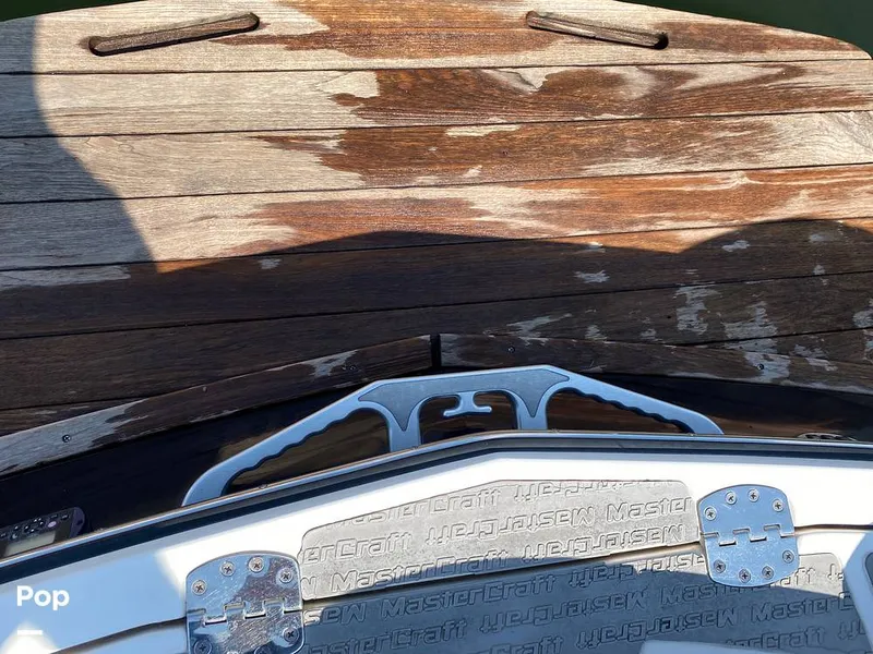 Slide: The Image of Mastercraft X25 2010 - 9162550