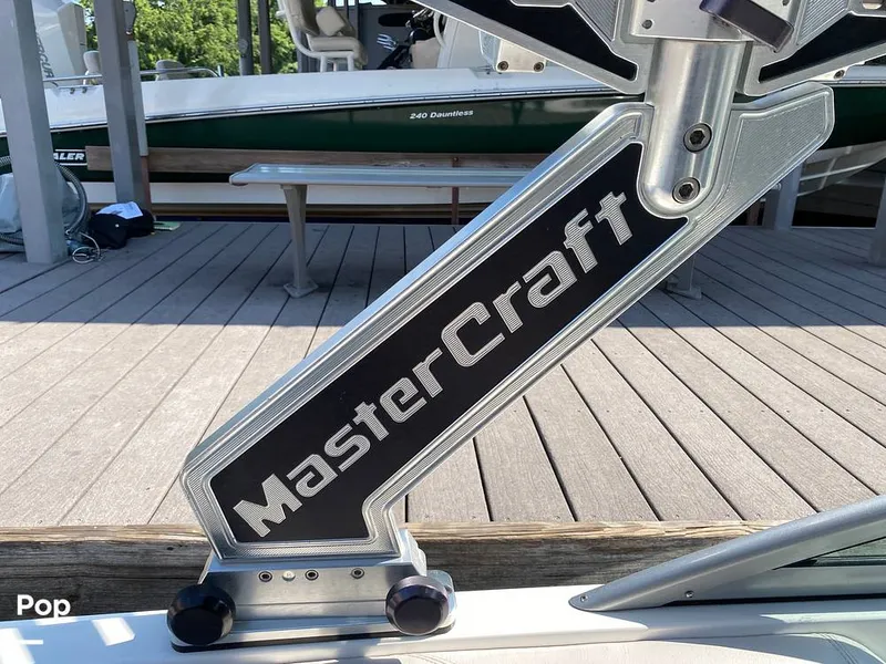 Slide: The Image of Mastercraft X25 2010 - 9162557