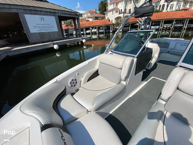 Slide: The Image of Mastercraft X25 2010 - 9162593