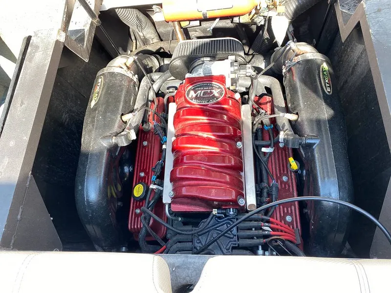 Slide: The Image of Mastercraft X25 2010 - 9162644