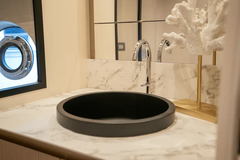 Slide: The Image of Azimut Magellano 60 2025 - 38