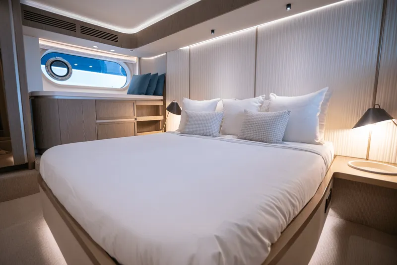 Slide: The Image of Azimut Magellano 60 2025 - 49