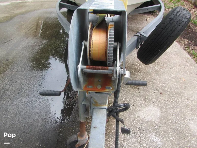Slide: The Image of Trailer Winch - 9160610