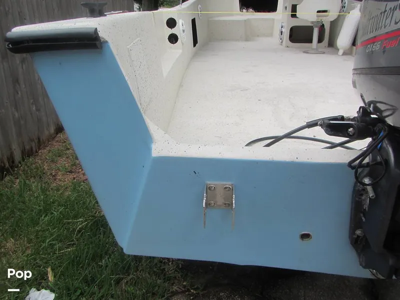 Slide: The Image of Dive Ladder Mount - 9160496