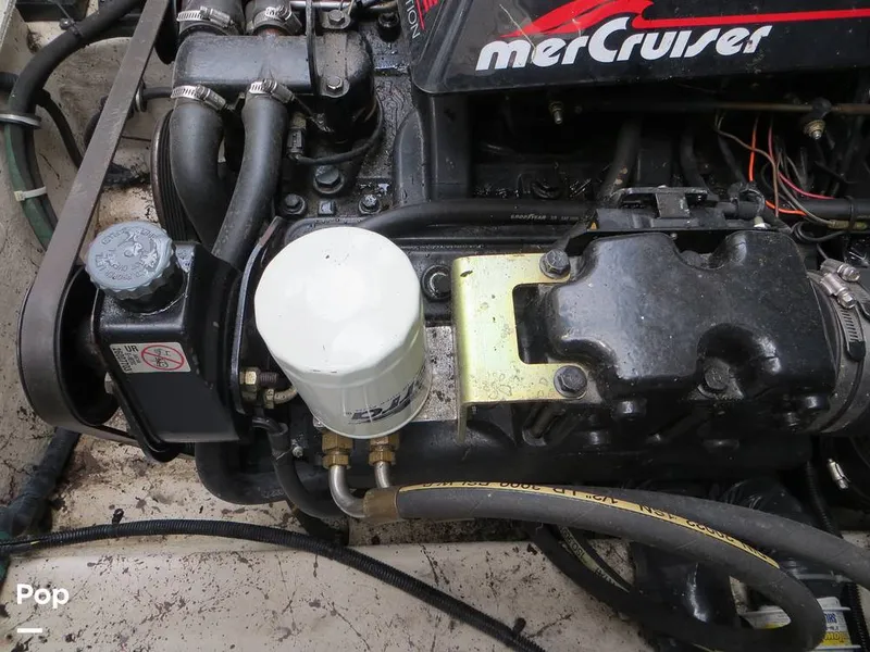 Slide: The Image of Monterey 262 Cruiser 1998 - 9387647