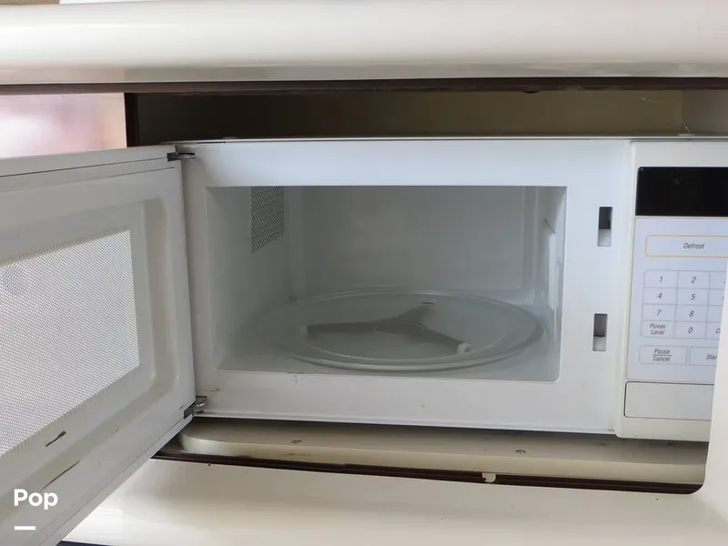 Slide: The Image of Monterey 262 Cruiser 1998 - 9387407