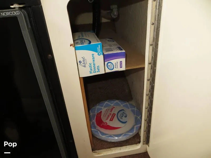 Slide: The Image of Monterey 262 Cruiser 1998 - 9387422