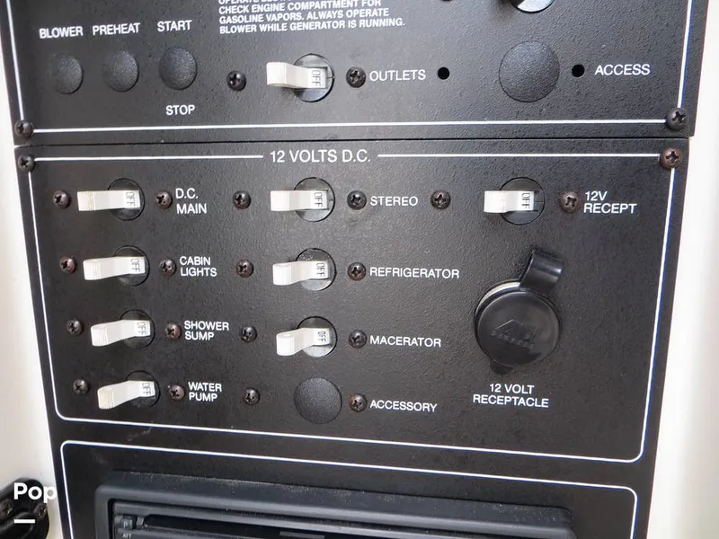 Slide: The Image of Monterey 262 Cruiser 1998 - 9387431