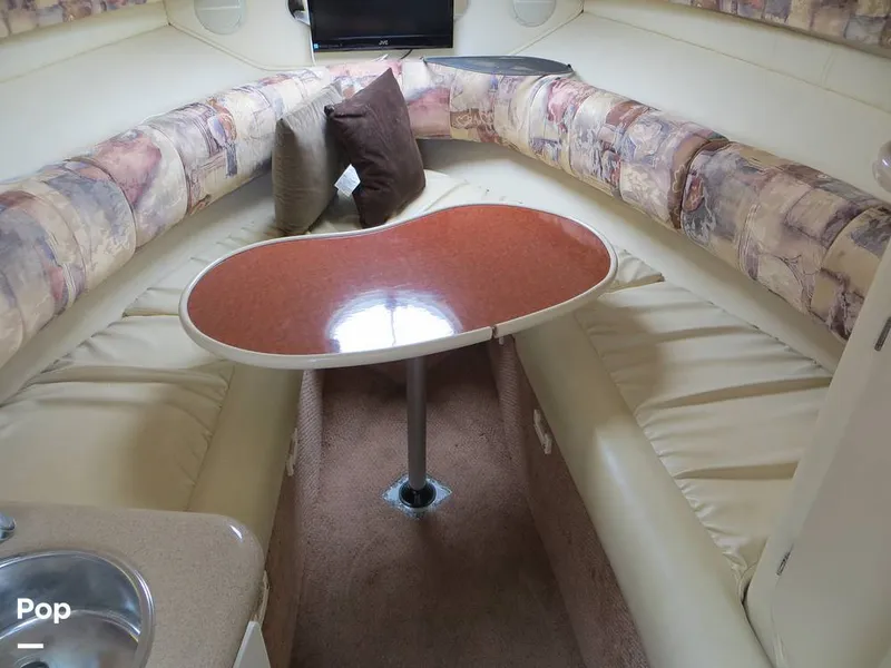 Slide: The Image of Dinette, V-berth - 9387233