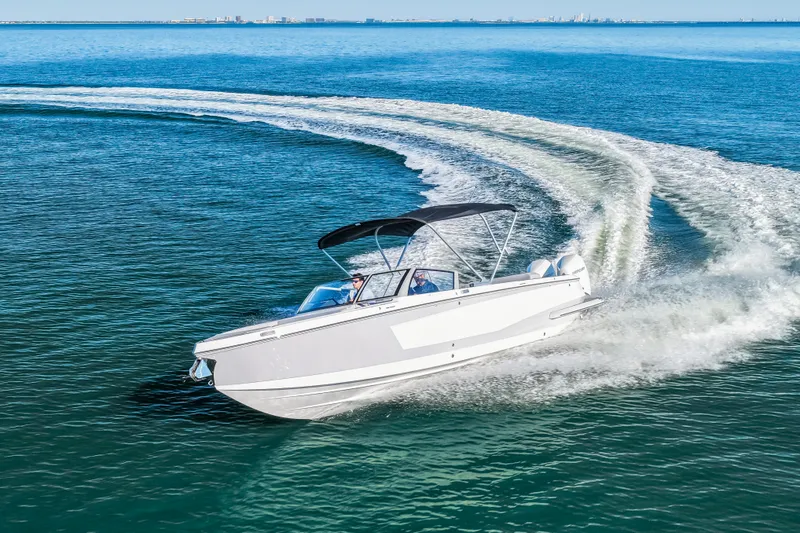 Slide: The Image of Aviara AV28 Outboard 2025 - 14