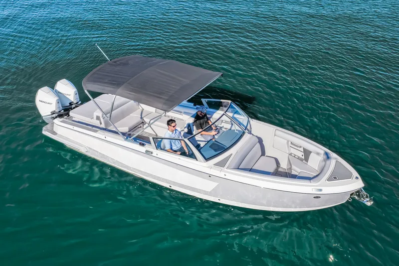 Slide: The Image of Aviara AV28 Outboard 2025 - 7