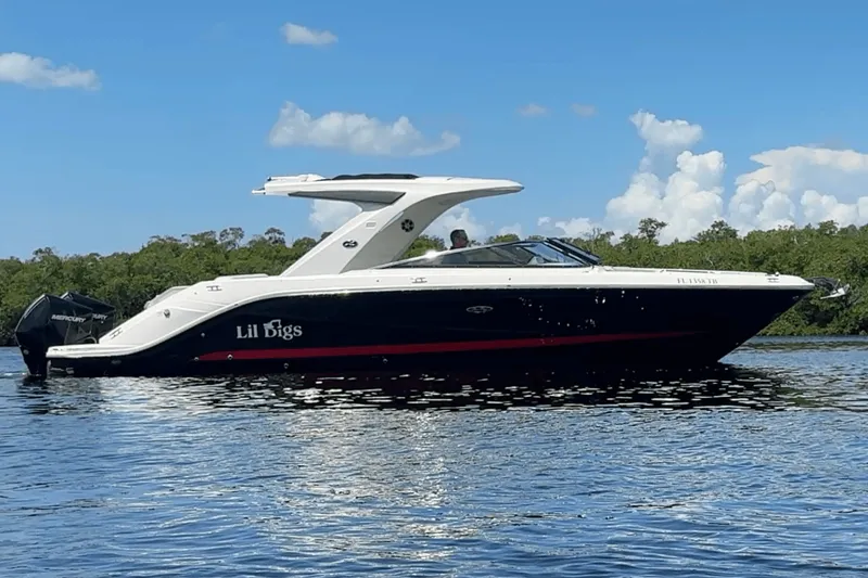 Slide: The Image of Sea Ray 310SLX OB 2022 - 0