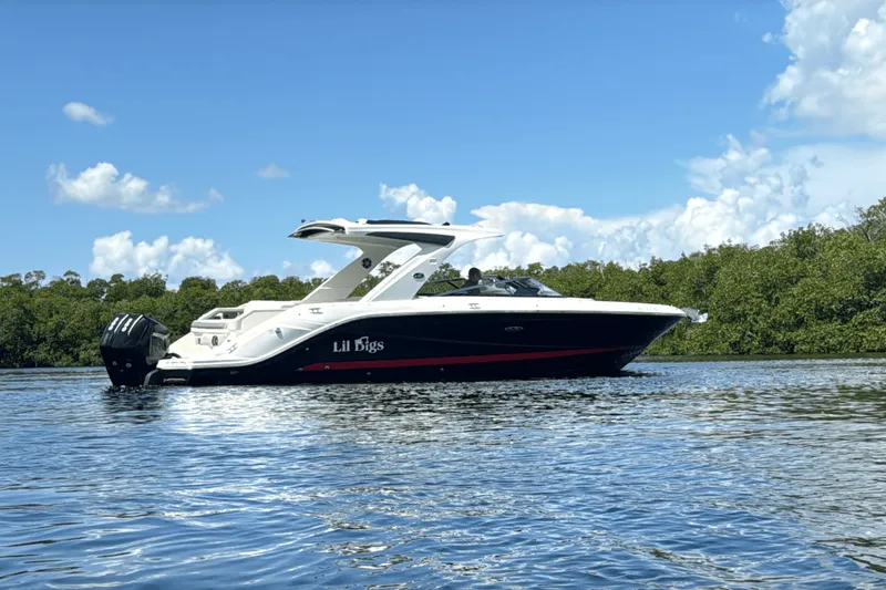 Slide: The Image of Sea Ray 310SLX OB 2022 - 1
