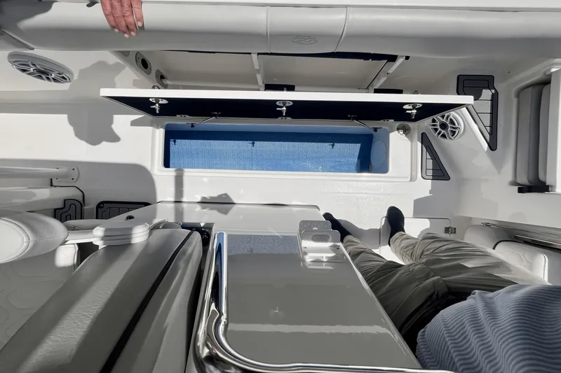 Slide: The Image of Sea Fox 288 COMMANDER 2023 - 20