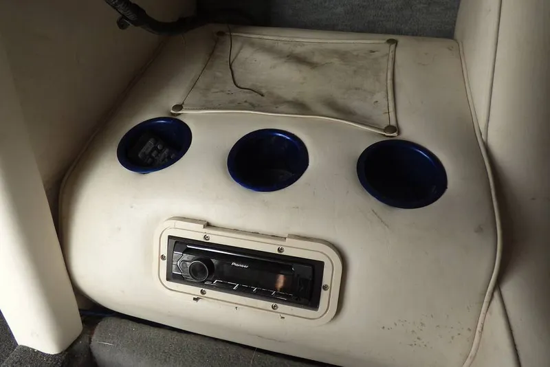 Slide: The Image of Rayson Craft Boats 27 Offshore 1998 - 12520974