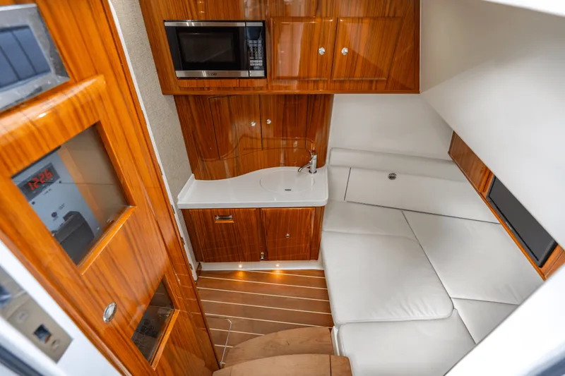 Slide: The Image of HCB 53 2021 - 20