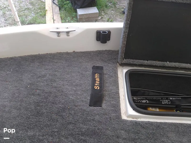 Slide: The Image of Pole Holddowns - 9193134