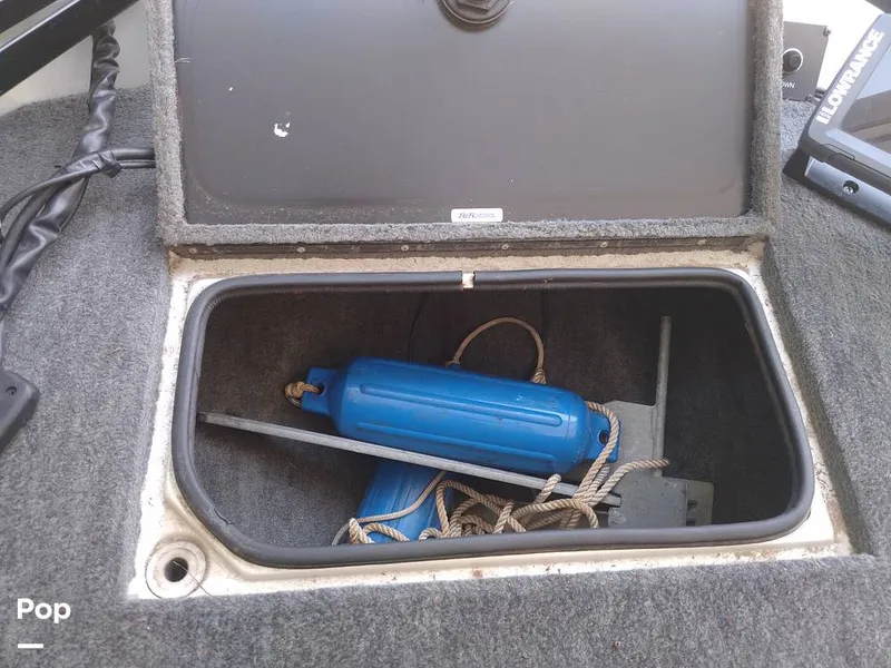 Slide: The Image of Anchor Locker - 9193140