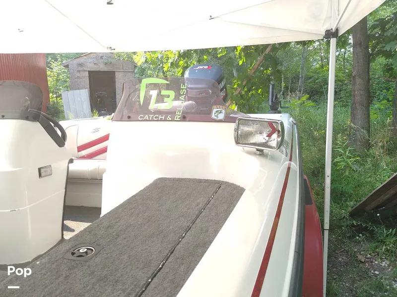 Slide: The Image of Gunnel Compartments - 9193148