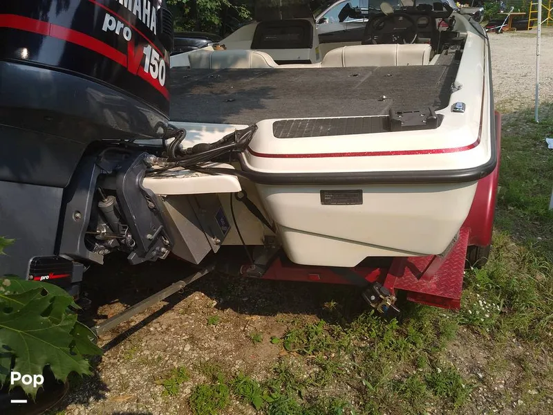 Slide: The Image of Transom - Closed - 9184802